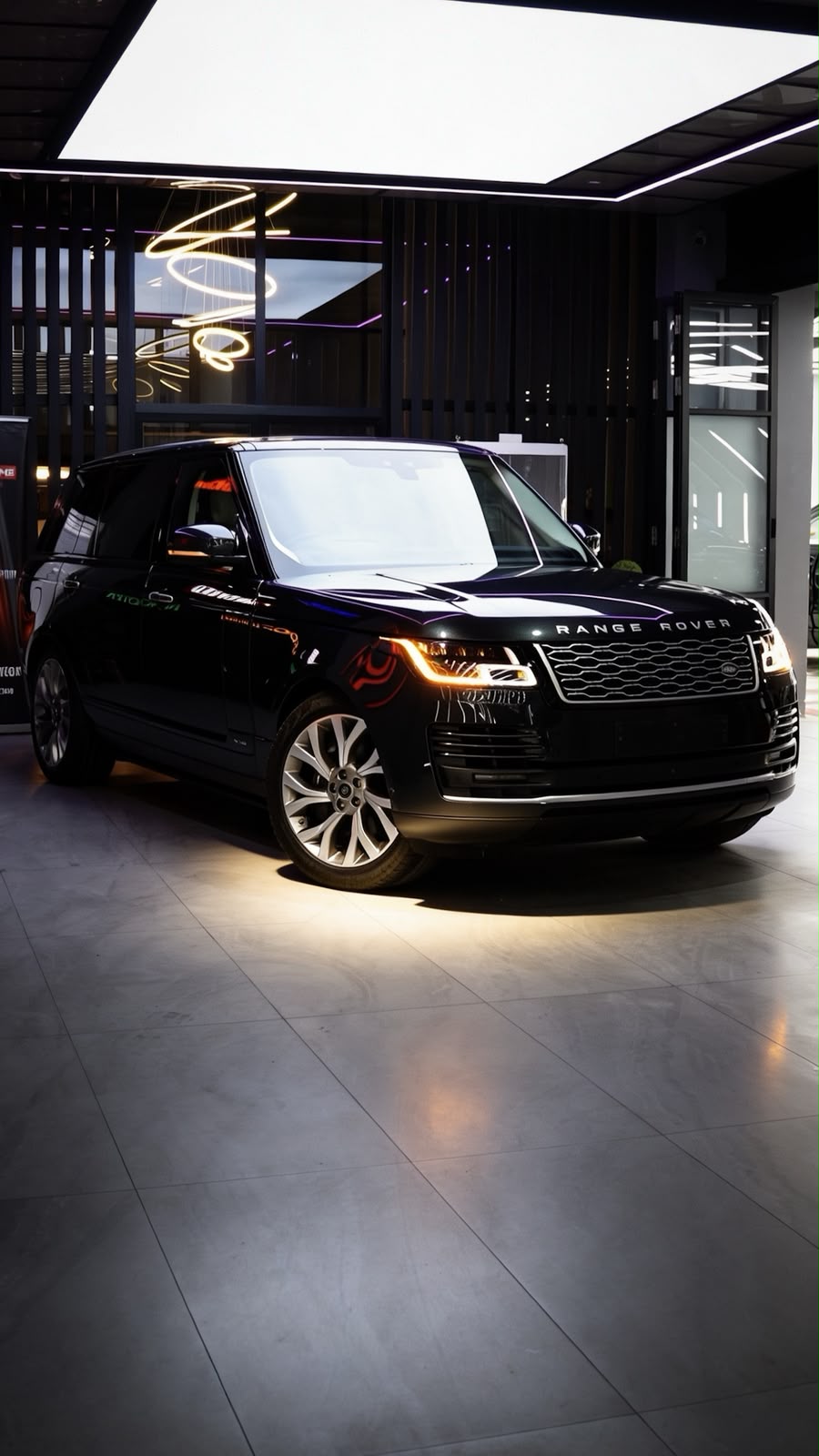 Full-body PPF — Range Rover Autobiography